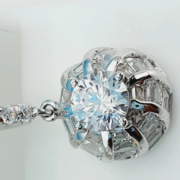 "925 Sterling Silver Cubic Zirconia Earrings, UU1P6A6111 - Picture 10 of 11